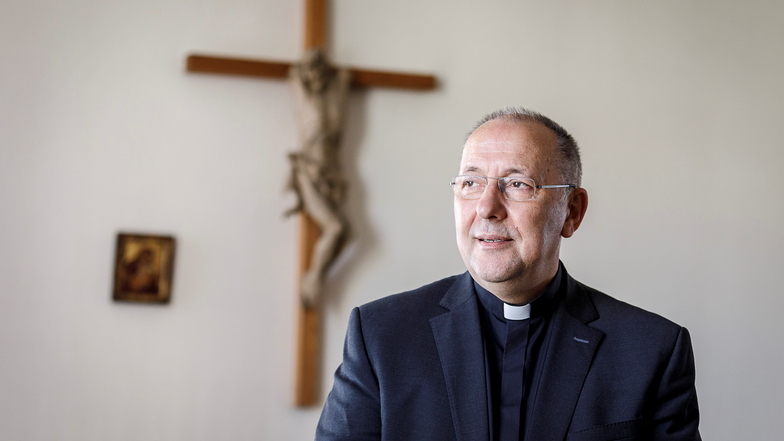 Der Görlitzer Bischof Wolfgang Ipolt wird an diesem Sonntag 70 Jahre alt.