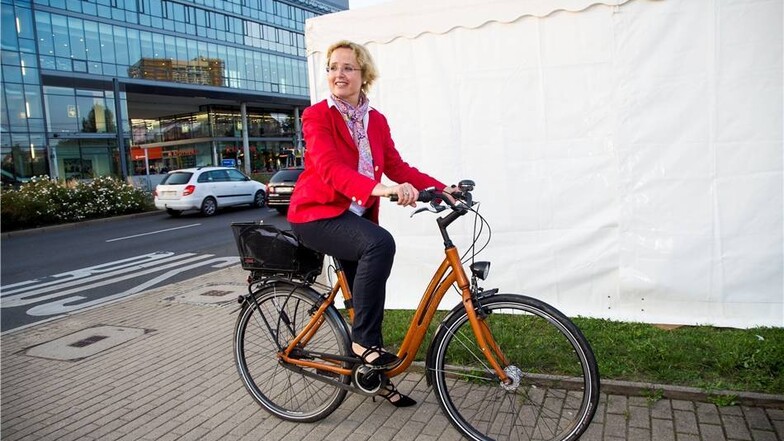 Zu den Gästen zählte auch Dr. Bettina Bunge. Die Geschäftsführerin der Dresden Marketing GmbH kam mit dem Fahrrad.