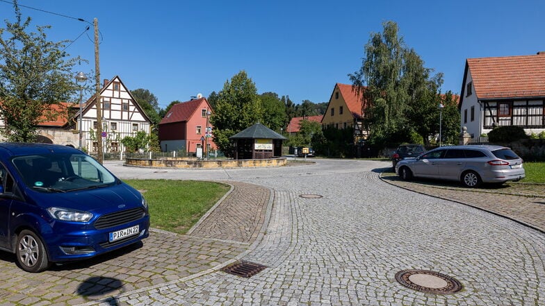 Der Schülerverkehr zur Heilpädagogischen Schule Bonnewitz verläuft über den Bonnewitzer Rundling. Das finden nicht alle Anwohner alle gut.