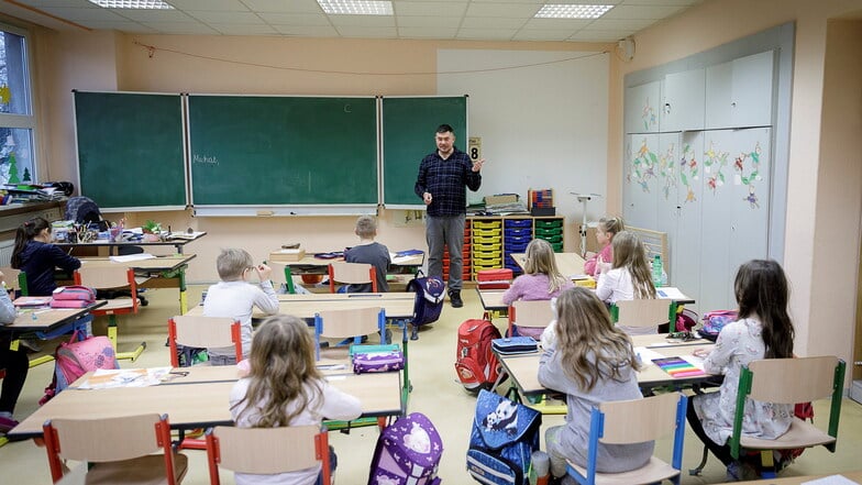 An der DPFA-Regenbogen-Grundschule lernen Kinder bereits früh Polnisch und Englisch.