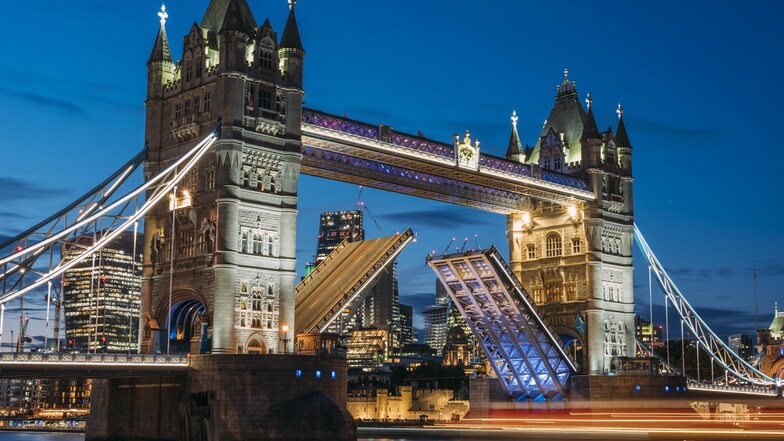 Tower Bridge am Abend