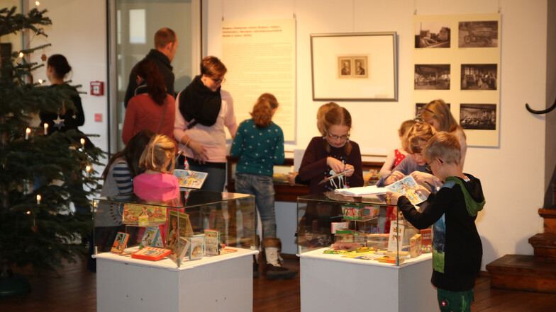 In den Ausstellungen im Schloss Klippenstein gibt es für Kinder Mitmachangebote.