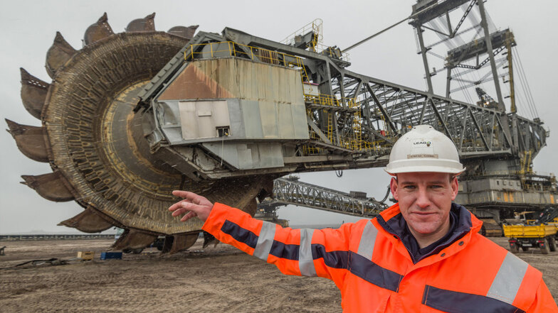 Grubenarbeiter Stefan Gaebel ist optimistisch, noch bis zur Rente im Tagebau arbeiten zu können. 