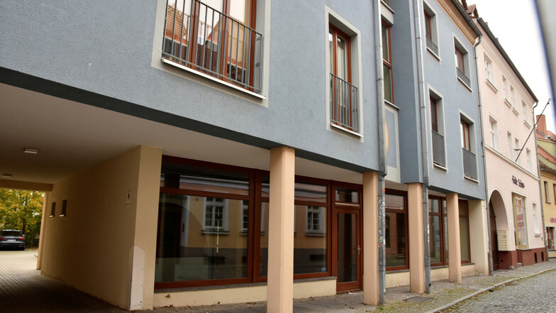 75.000 Euro - Das 79 Quadratmeter große Ladengeschäft in der Senftenberger Straße kann erworben werden.