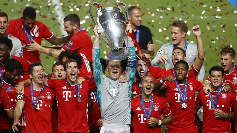 Die Bayern feiern den Triumph im Champions-League-Finale.