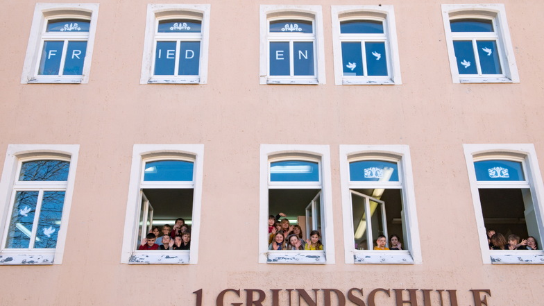 In die 1. Grundschule an der Schubertallee fließen jährlich 200.000 Euro für Instandhaltung.