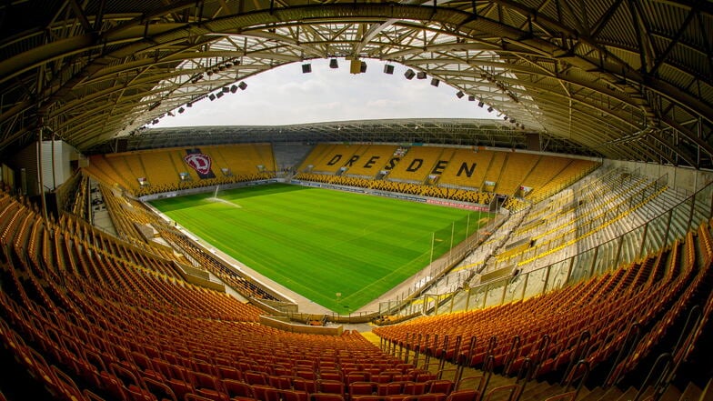Das Rudolf-Harbig-Stadion ist Heimstätte von Dynamo Dresden, vielleicht aber auch zur kurzfristigen Leihe für Ligakonkurrent Bayreuth.