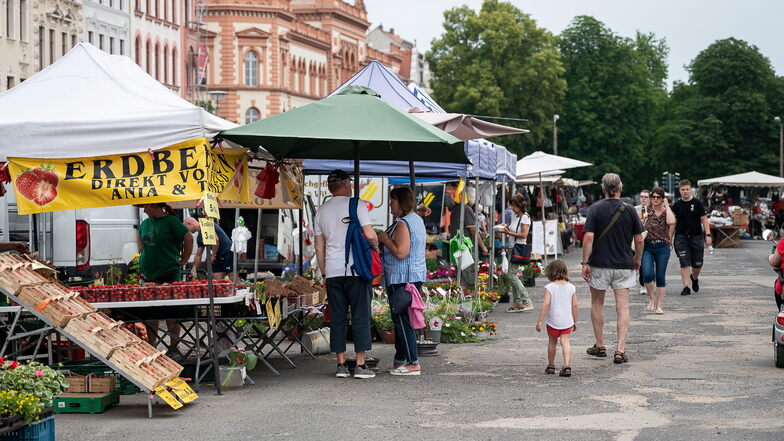 Der Wochenmarkt auf dem Elisabethplatz in Görlitz zieht für einen Tag um.