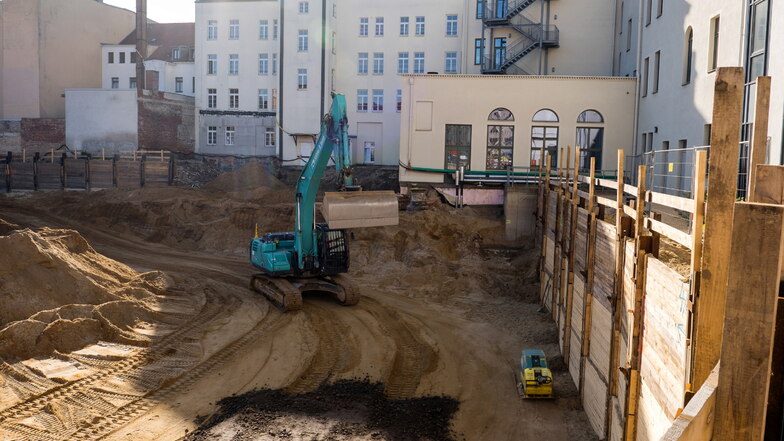 Verkaufen sich Baufirmen unter Wert beim Landratsamt-Bau in Görlitz?