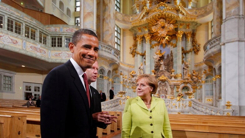"Wonderful": Der damalige US-Präsident Barack Obama 2009 mit Angela Merkel in der Dresdner Frauenkirche.