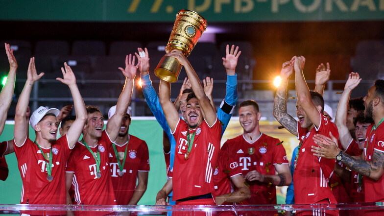 Mit dem FC Bayern München gewann Oliver Batista Meier 2020 den DFB-Pokal. Im gesamten Wettbewerb kam er aber nicht zum Einsatz.