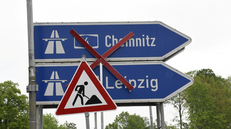 In Richtung Chemnitz geht in Wilsdruff nichts mehr - zumindest über die Autobahn.