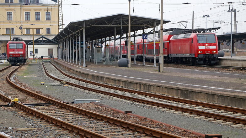 Blick auf den Riesaer Bahnhof.