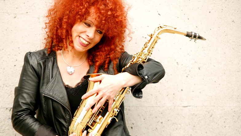 Tina Tandler pflegt ein ganz besonderes Verhältnis zu ihrem Instrument.