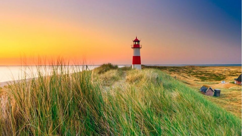 Sylt Strand mit Leuchtturm