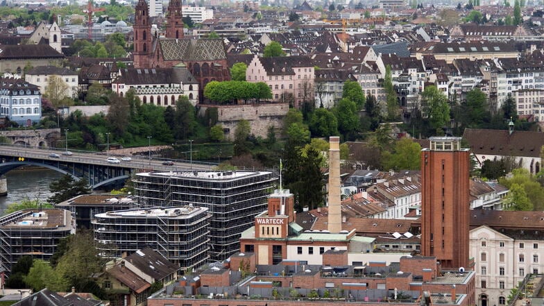 Der Eurovision Song Contest (ESC) findet im kommenden Jahr in der Schweizer Grenzstadt Basel statt.