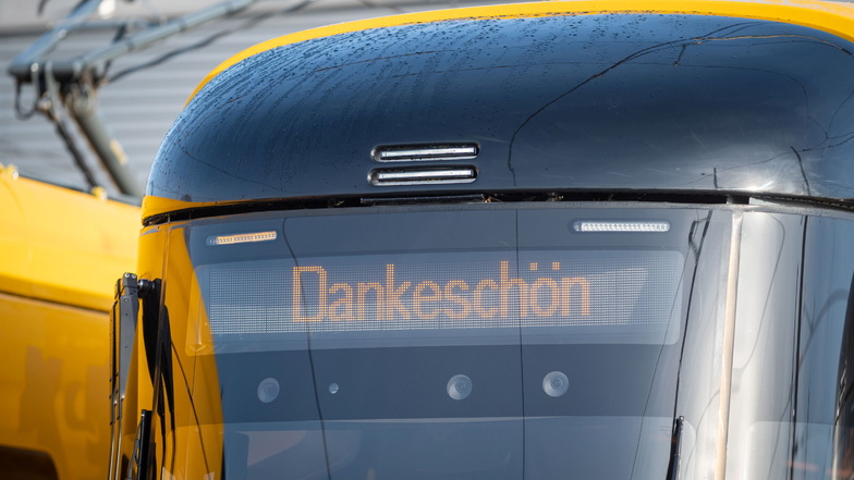 Ab März verdienen die Fahrer der Dresdner Verkehrsbetriebe (DVB) deutlich mehr Geld.