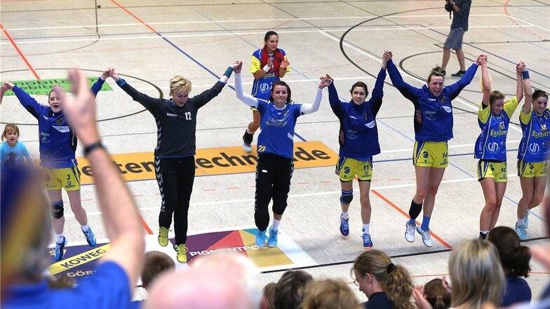 Die Görlitzer Handballerinnen durften nach dem Spiel gegen den SC Hoyerswerda wieder jubeln. Koweg gewann klar mit 31:22. Und das kam so: