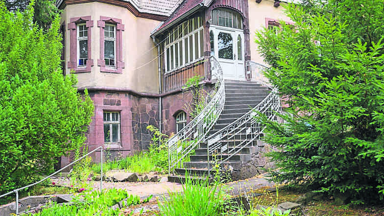 Die Bauch-Villa an der Gersdorfer Straße soll einer breiten Nutzung zugeführt werden. Den Initiatoren ist wichtig, den Charme des Hauses – außen wie innen – zu bewahren.