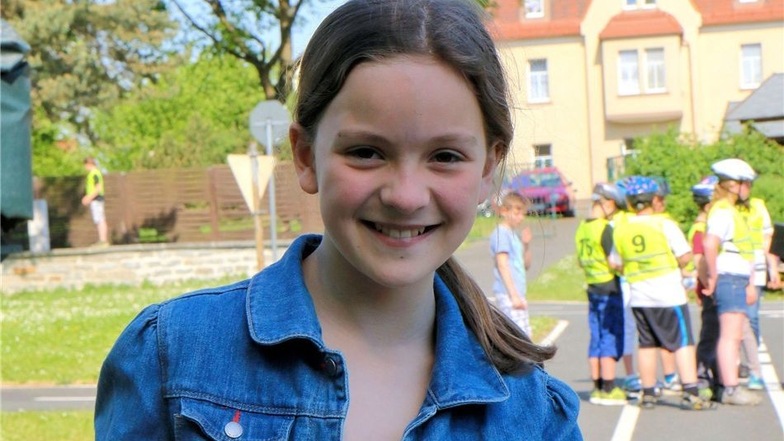 Leonie Pohl (10), Grundschule Olbersdorf: Ohne zu zögern hat sie sich für einen ihrer Mitschüler eingesetzt, als der von zwei anderen schikaniert wurde. Obwohl sie erst zehn Jahre alt ist, überwand Leonie Pohl ihre eigene Angst und ging mutig dazwischen. 