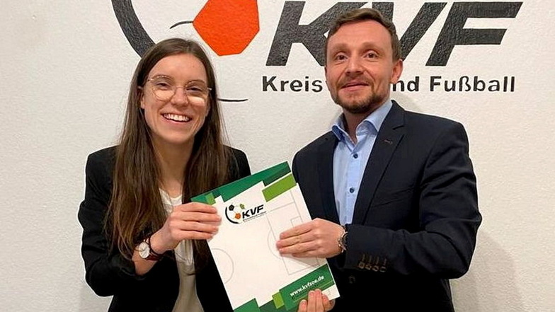 KVFSOE-Chefin Maria Donschachner (l.), KVFSOE-Präsident Benjamin Rosenkranz: Die 23-Jährige leitet nun den größten Sportfachverband im Kreis.