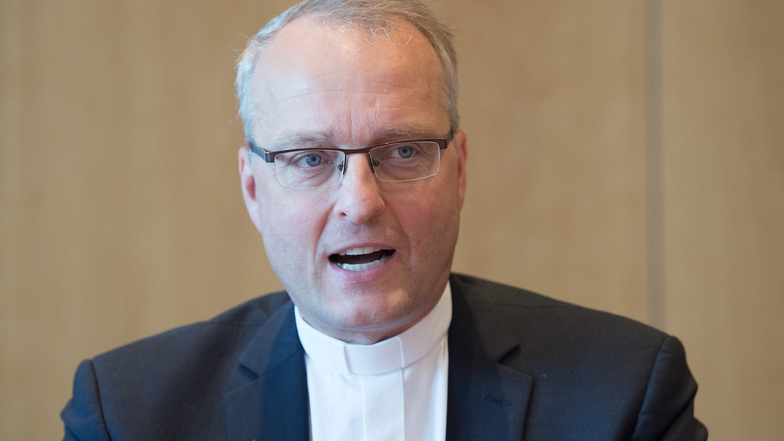 Carsten Rentzing, damals noch Landesbischof der Evangelisch-Lutherischen Landeskirche Sachsens, spricht am 4. Juni 2019 in Dresden.