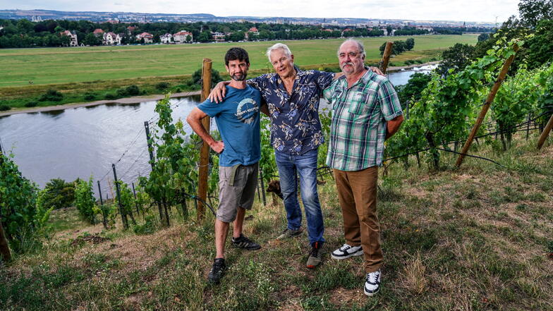 "Da sind meine Schutzengel": Vincent Scholze und Gerd Madel haben Dietmar Dambietz Ende Februar aus der Elbe gerettet.