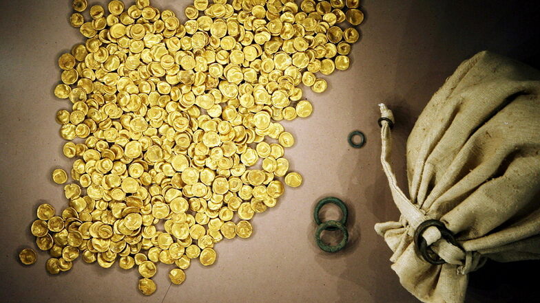Tief im Boden eingelassen wird im Kelten- und Römermuseum in Manching bei Ingolstadt der keltische Goldschatz ausgestellt. Der größte keltische Goldfund des 20. Jahrhunderts wurde 1999 bei Manching gefunden. Doch nun ist er verschwunden.