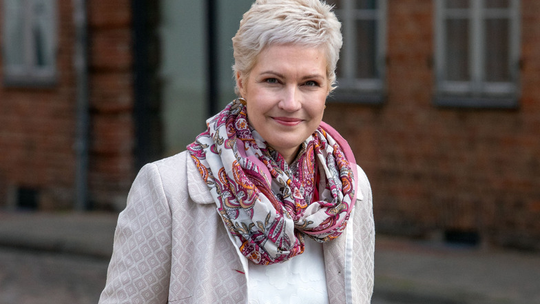Die Krebstherapie von Manuela Schwesig (SPD), Ministerpräsidentin von Mecklenburg-Vorpommern,  ist abgeschlossen. Die 45-Jährige hatte ihre Brustkrebs-Erkrankung im September 2019 öffentlich gemacht.