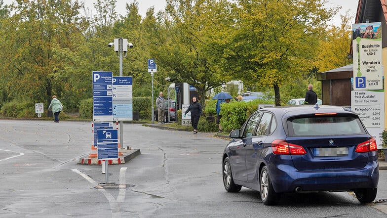 Jetzt ist das neue Park-System auch auf dem vorderen Bastei-Parkplatz in Betrieb. Deshalb gilt es nun einiges zu beachten.