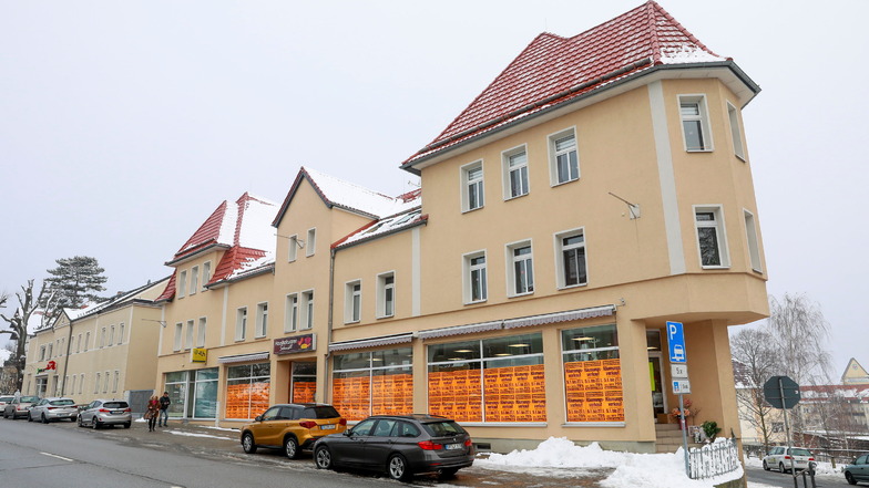 In dem Gebäude an der Hauptstraße in Neugersdorf ist der Haushaltswarenladen seit Jahrzehnten ansässig.