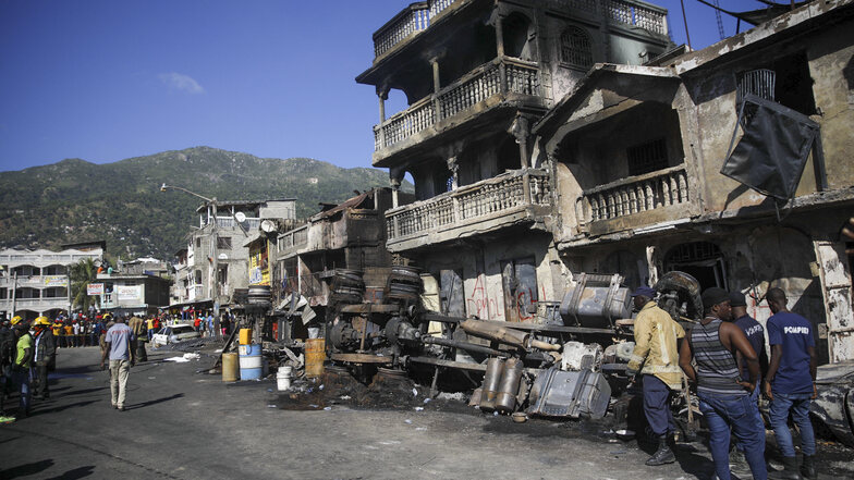 Rund 60 Tote nach Explosion eines Tanklasters in Haiti