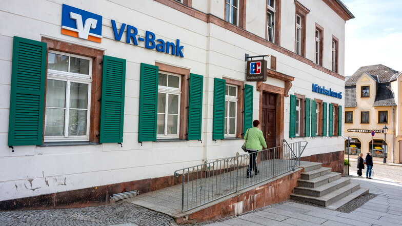 Seit Mitte des Jahres hat die Selbstbedienungsfiliale der VR-Bank in Hartha geschlossen.