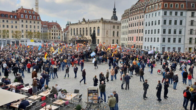 So feierte Pegida den vierten  Geburtstag am 21. Oktober 2018 auf dem Neumarkt Dresden.