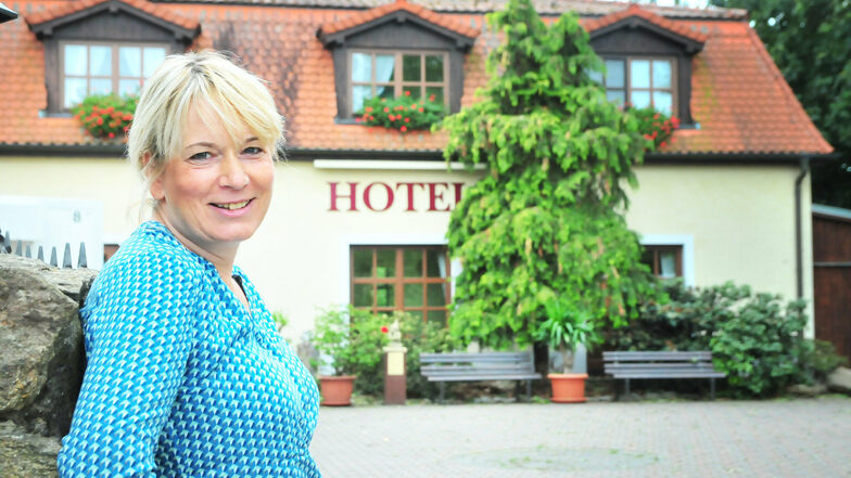 Angelika Pietzsch vom Hotel Kupferberg atmet etwas auf, auch, weil viele Großenhainer ihr Mut zusprechen.