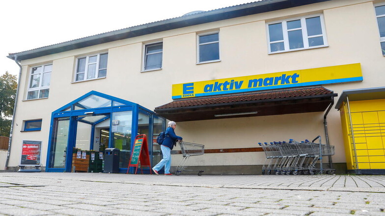 Der Markt an der Dresdner Straße in Zittau hat seit Ende September 2022 geschlossen - nach 25 Jahren zog sich Edeka aus der Stadt zurück. Jedoch nicht freiwillig.