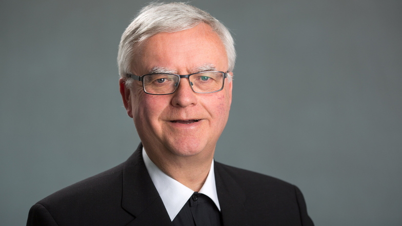 Der Berliner Erzbischof Heiner Koch bittet die Betroffene um Entschuldigung. „Sollte ich Signale oder Hinweise auf Missbrauch nicht wahrgenommen haben, so bedaure ich dies zutiefst.“