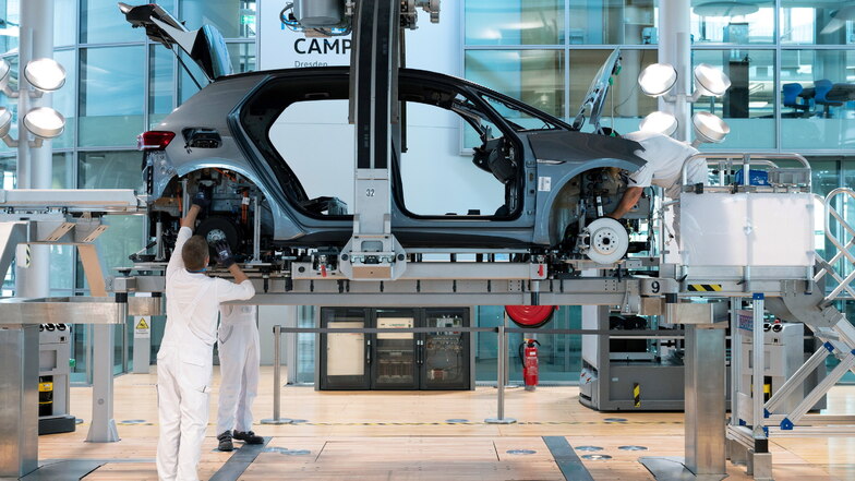 Stoppt VW die Produktion in der Gläsernen Manufaktur in Dresden?