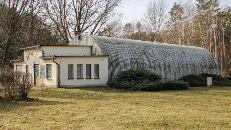 Das ehemalige Zeltkino auf dem Gelände des Waldbades ist seit Anfang der 2000er-Jahre das Vereins-Domizil der Bernsdorfer Schützengilde.