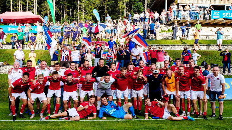 Die sorbische Auswahl bei der Europeada in Kärnten. Am Ende gab es Bronze bei der EM der nationalen Minderheiten.