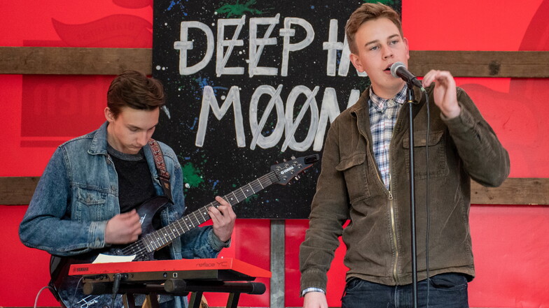 Deep in Moon hat als Schülerband in Döbeln angefangen. Jetzt leben die vier Musiker in Leipzig und geben am Freitag ein Heimspiel.