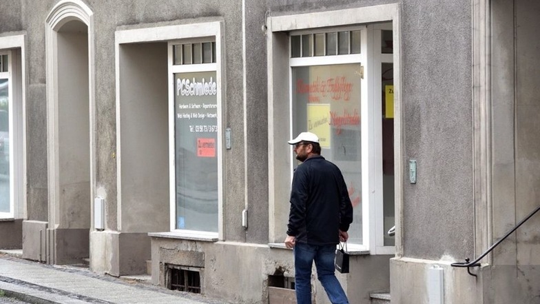 Leere Läden auf der Löbauer Straße in Herrnhut ärgern nicht nur den Hauseigentümer, sondern auch die Herrnhuter, die gern mehr Vielfalt in den Angeboten der Geschäfte haben möchten.