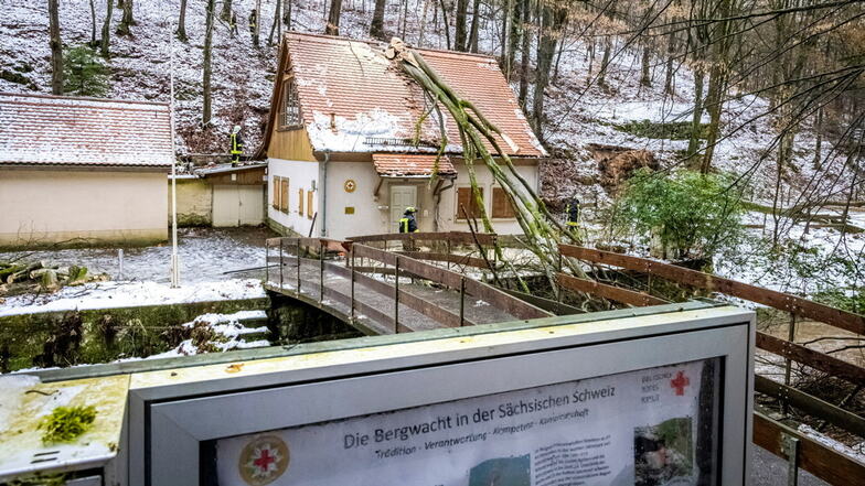 Lionsclub Pirna spendet für zerstörte Bergwacht-Hütte