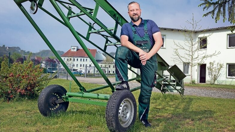 Daniel Müller ist 38 Jahre alt und will in Zukunft als Stadtrat Verantwortung für seine Wahlheimat Roßwein übernehmen. Beruflich beschäftigt sich der ehemalige Soldat und Fahrlehrer mit Förderbändern, Industriegummi und Hydraulikschläuchen.