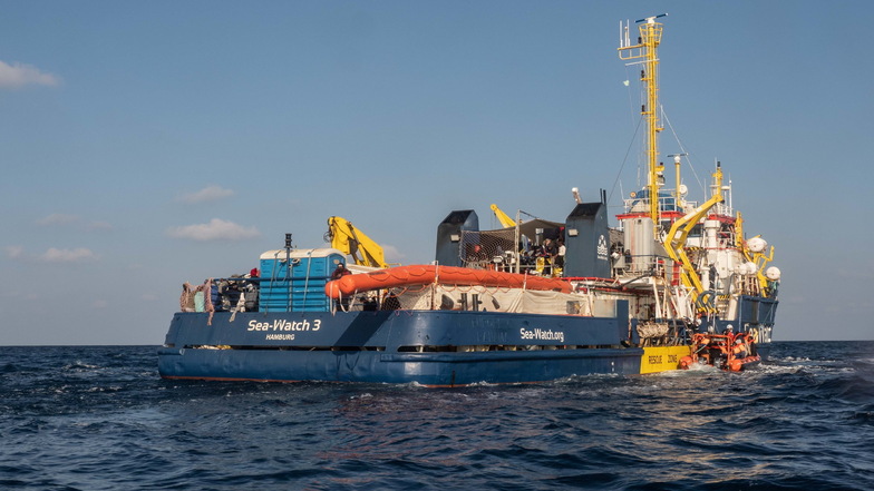 Gerade einmal einen Einsatz konnte das Rettungsschiff "Sea-Watch 3" nach mehrmonatiger Zwangspause fahren, jetzt liegt das Schiff in Italien wieder fest.