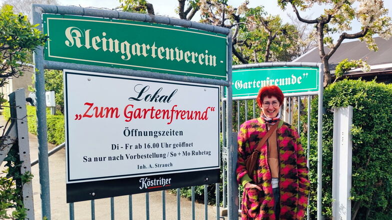 Willkommen in der Bautzener Kleingartenanlage "Gartenfreunde": Vereinsvorsitzende Anke Knaak hat derzeit zwei freie Parzellen zu vergeben.