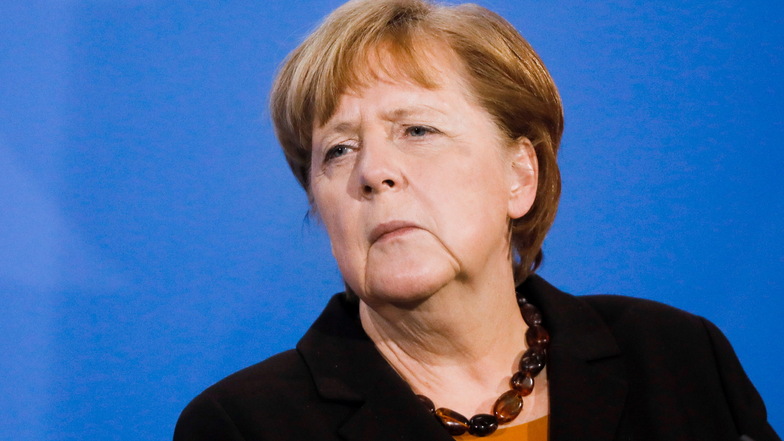 Aus der Opposition gab es in der emotionalen Bundestagsdebatte scharfe Kritik an der geplanten "Bundesnotbremse", vor allem an den Ausgangssperren. Kanzlerin Merkel will daran festhalten - ohne weitere Änderungen.