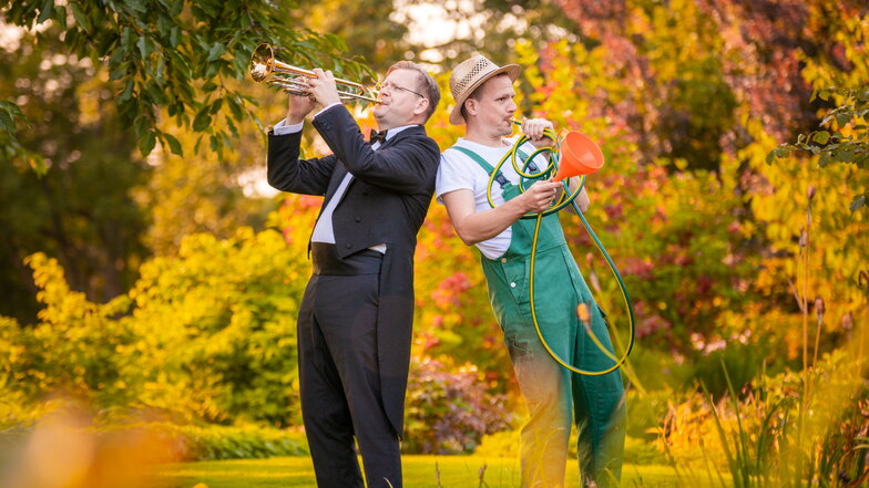 Die Brüder Conrad (links) und Claudius Wecke aus Horka sind als die „Aufgeweckten Gartenklänge“ musikalisch aktiv.