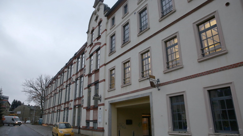 Die Bibliothek von Großröhrsdorf ist in der Kulturfabrik untergebracht.