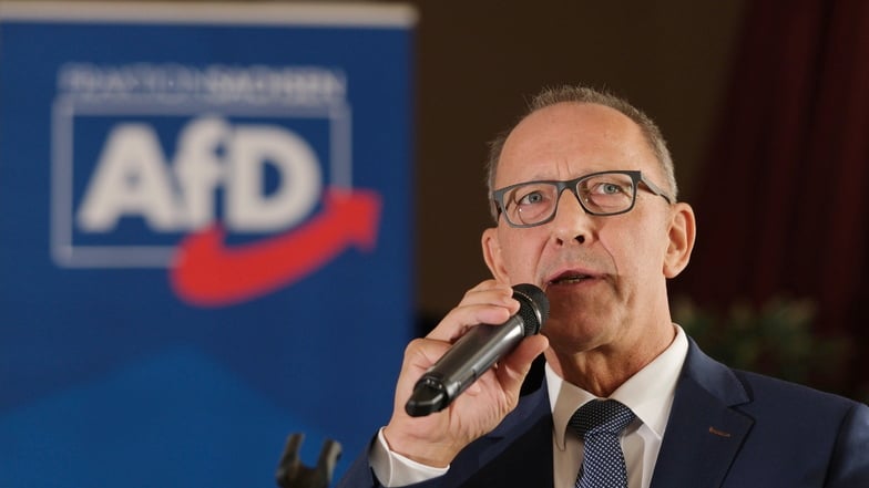 AfD-Parteichef Jörg Urban wurde bei der konstituierenden Sitzung in Siebenlehn als Fraktionschef wiedergewählt.